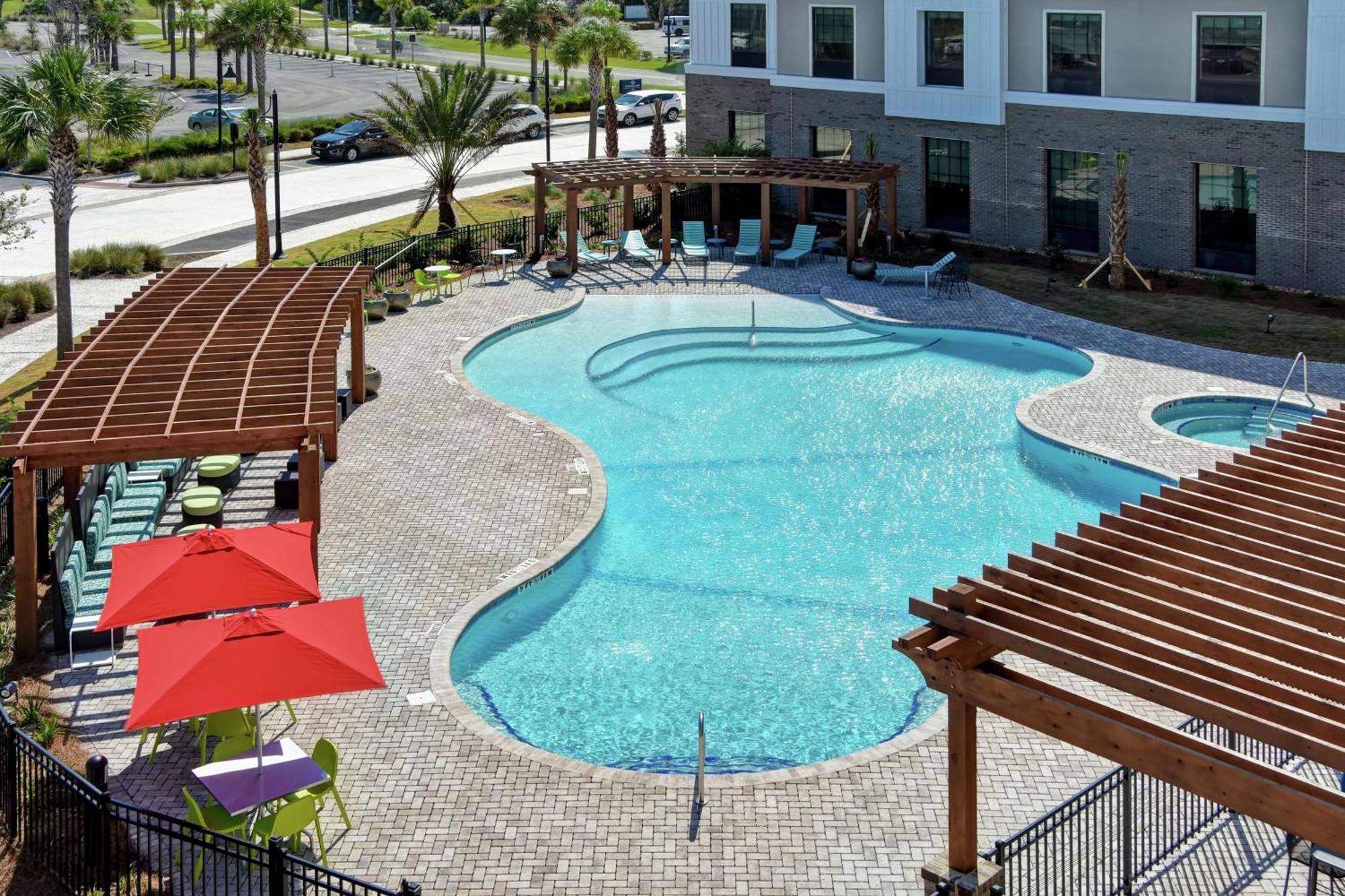 Home2 Suites By Hilton Jekyll Island Exterior photo